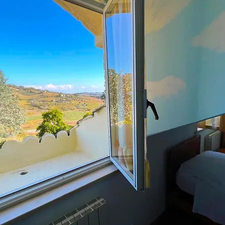 Quadrifoglio Guest house *